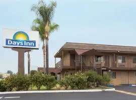 Days Inn by Wyndham in San Bernardino，聖貝納迪諾的飯店