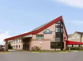 Days Inn by Wyndham Trois-Rivieres, хотел в Троа-Ривиер