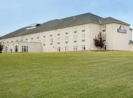 Days Inn by Wyndham Orillia