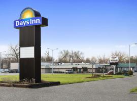 होटल की एक तस्वीर: Days Inn by Wyndham Rock Falls