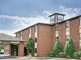 Days Inn & Suites by Wyndham Hickory, hotel v destinaci Hickory