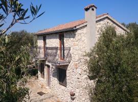 Holiday Home Strpuncina, hotel in Luka