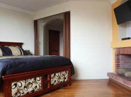 Hotel Photo: Altura Rooms & Suites