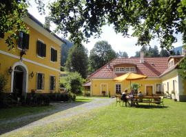 Lindenhof, hotel in Murau