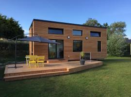 Tiny House sur la cote bretonne, hotel v destinaci Cléder