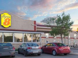 Super 8 by Wyndham Brandon MB, hotel v destinaci Brandon