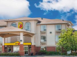 Gambaran Hotel: Super 8 by Wyndham High River AB