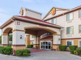 A picture of the hotel: Super 8 by Wyndham Hillsboro TX