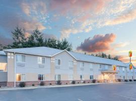 A picture of the hotel: Super 8 by Wyndham Seville