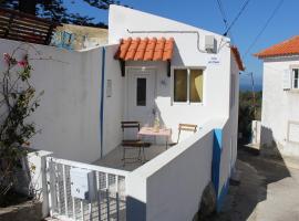 Hotel fotoğraf: CASA DOS TOJAIS Praias de Sintra