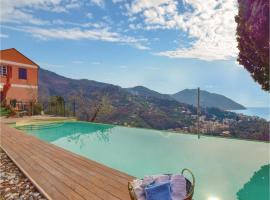 Hotel Photo: Three-Bedroom Holiday Home in Recco