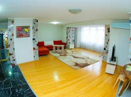 Ξενοδοχείο φωτογραφία: Apartment On Krylova 66