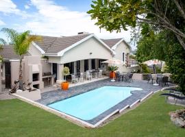 Orange Inn Knysna, отель в городе Найсна