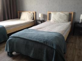 होटल की एक तस्वीर: Room on Altuf'yevskoye Shosse