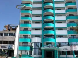Hotel Playa Marina
