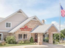 Hotel fotografie: Hawthorn Extended Stay Hotel by Wyndham-Green Bay
