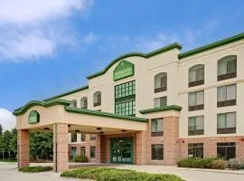 Wingate by Wyndham Fargo
