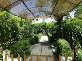 รูปภาพของโรงแรม: Il Giardino degli Agrumi