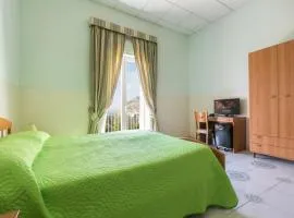 Sisters Hotel