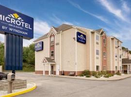 होटल की एक तस्वीर: Microtel Inn & Suites by Wyndham Princeton