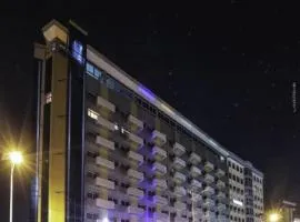 Hotel Résidence La Falaise, hotel em Douala