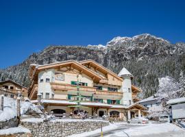 Pineta Pastry Hotel, hôtel à Rocca Pietore