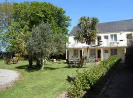 Logis Hôtel La Demeure du Perron