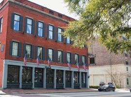 Hotel Foto: East Bay Inn, Historic Inns of Savannah Collection