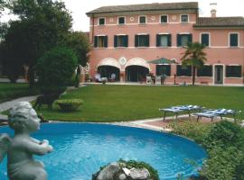 A picture of the hotel: Relais Ca' Meridiana