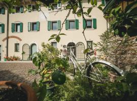 A Casa di Tom, hotel v destinaci SantʼAmbrogio di Valpolicella