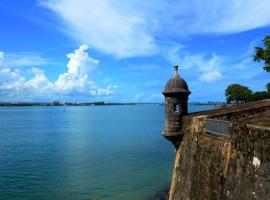 Фотография гостиницы: OLD SAN JUAN LUXURY APARTMENT 2 VERY WALKABLE