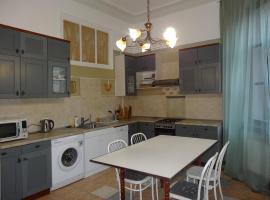 Ξενοδοχείο φωτογραφία: Apartamienty at Bol'shaia Morskaia ulitsa, 47