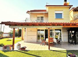 ホテル写真: Laz Villa Panorama by RentalsPro - Nea Moudania Halkidiki