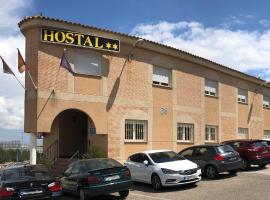 Hotel Photo: Hostal 82