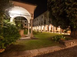 Il Chiostro, hotel di Verbania