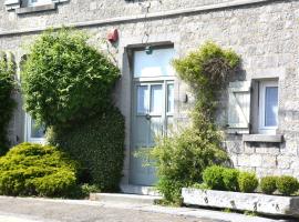 Hotel Foto: Spacious Holiday Home with Private Terrace