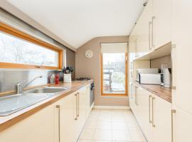 รูปภาพของโรงแรม: Modern 2 Bedroom Dublin Home