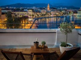 Hotel fotografie: Belvedere Luxury Rooms - Breathtaking View
