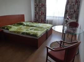 A picture of the hotel: Ubytovna Motel Garni