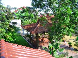 Hotel fotografie: The Kraton Homestay