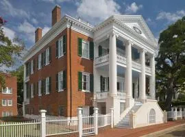 Choctaw Hall Bed & Breakfast