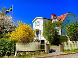 รูปภาพของโรงแรม: Family villa near sea and Stockholm city