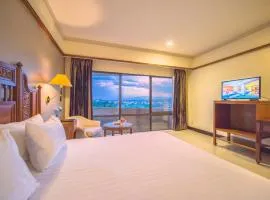 Loei Palace Hotel, hotel em Loei