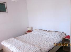 Hotel kuvat: Double Room Zagreb 14837c