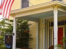 Yankee Peddler Inn