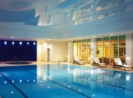 Regency Park Hotel, Health Club & Spa, hotel in Newbury