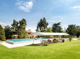 Hình ảnh khách sạn: Tenuta Lamborghini Golf & Resort
