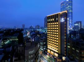 होटल की एक तस्वीर: Candeo Hotels Tokyo Roppongi