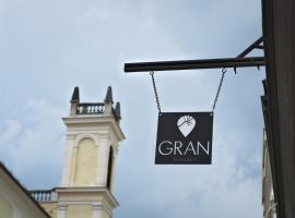 A picture of the hotel: GRAN hostel