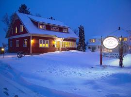 Fotos de Hotel: Old Iron Inn Bed and Breakfast